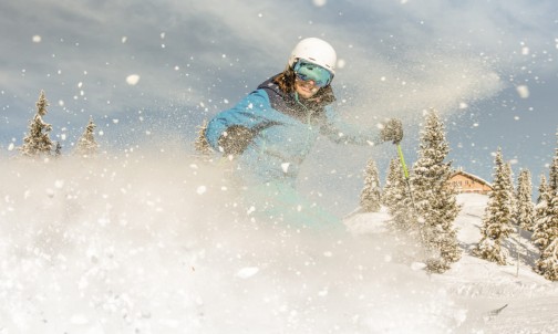 Abschwung auf der Skipiste