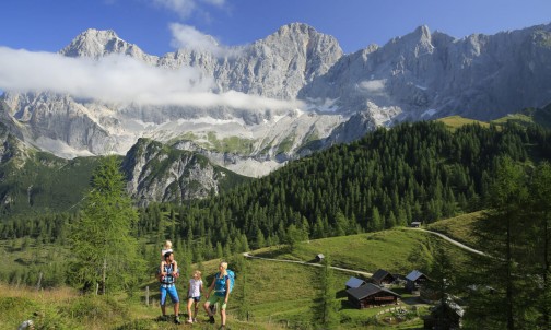 Familienwanderung in Ramsau am Dachstein